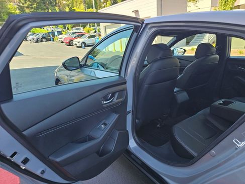 Used 2024 Honda Accord Sport image 18