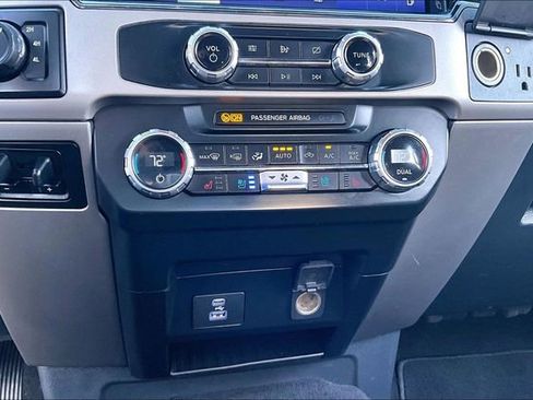 Used 2022 Ford F350 Lariat w/ Tremor Off-Road Package image 17