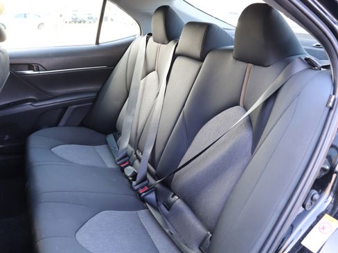 Used 2019 Toyota Camry LE w/ Audio Package image 33