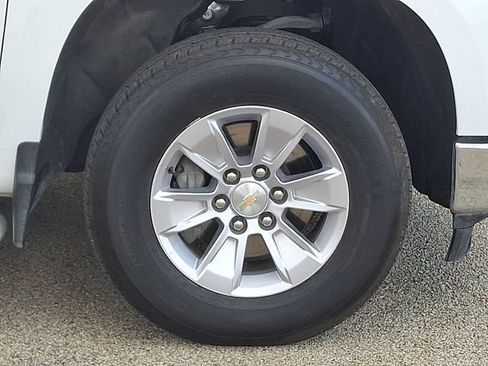 Used 2025 Chevrolet Silverado 1500 W/T RWD image 8