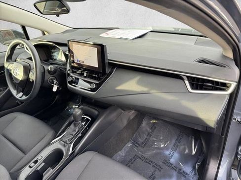 Used 2023 Toyota Corolla LE image 20