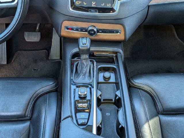 Used 2019 Volvo XC90 T6 Inscription w/ Luxury Package AWD/4WD image 19