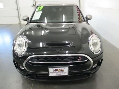Used 2017 MINI Cooper Clubman S image 8