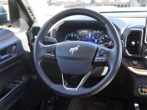 Used 2022 Ford Bronco Sport Outer Banks w/ Tech Package image 17