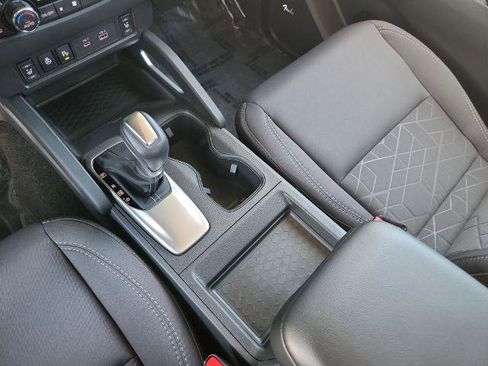 Certified 2025 Nissan Frontier SV w/ SV Convenience Package RWD image 21