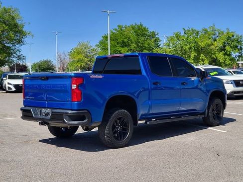 Used 2022 Chevrolet Silverado 1500 LT Trail Boss w/ Protection Package AWD/4WD image 4