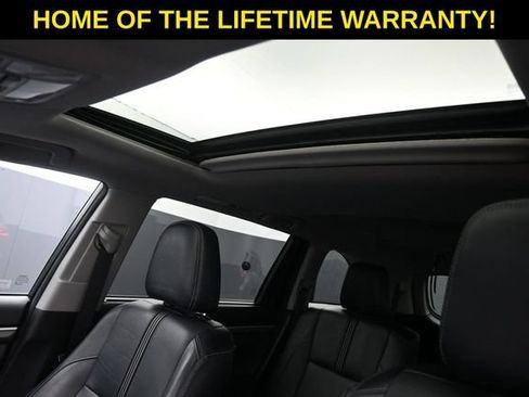 Used 2017 Toyota Highlander SE AWD/4WD image 26