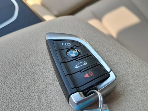 Used 2019 BMW 330i xDrive Sedan w/ Convenience Package AWD/4WD image 37