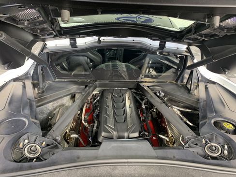 Used 2024 Chevrolet Corvette Stingray Preferred Cpe RWD image 34