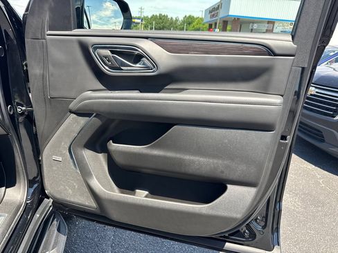 Used 2023 Chevrolet Tahoe LT w/ LT Signature Plus Package AWD/4WD image 15