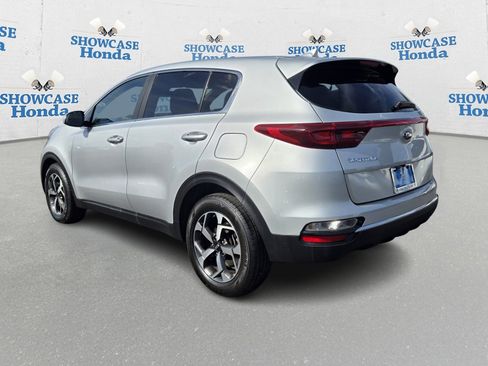 Used 2022 Kia Sportage LX image 5