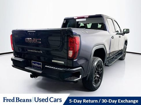 Used 2022 GMC Sierra 1500 Elevation w/ Elevation Premium Package AWD/4WD image 12