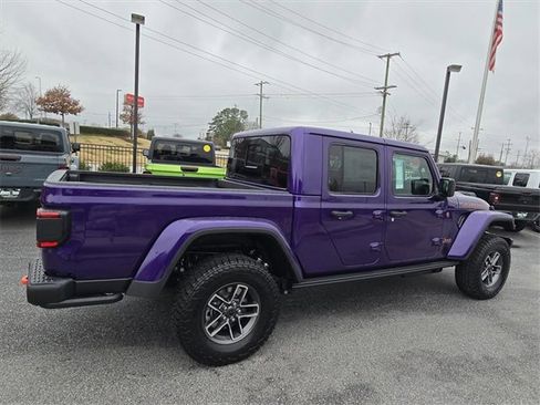 New 2026 Jeep Gladiator Mojave image 2