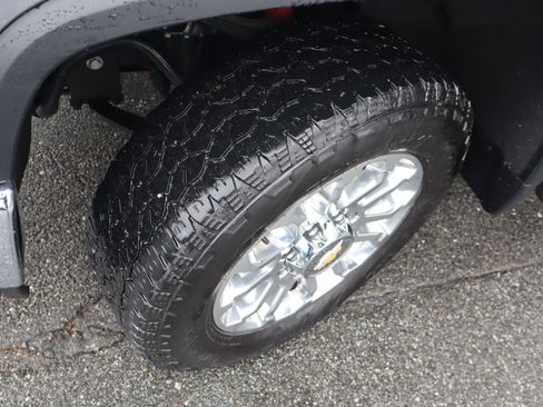 Used 2025 Chevrolet Silverado 2500 LTZ w/ LTZ Plus Package image 41