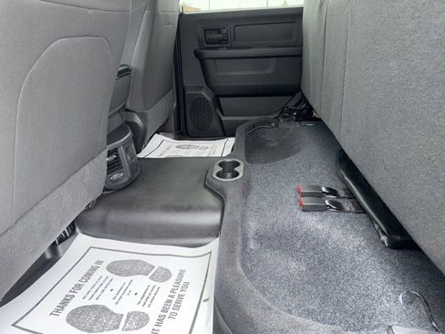 Used 2024 RAM 3500 Tradesman w/ Chrome Appearance Group image 17