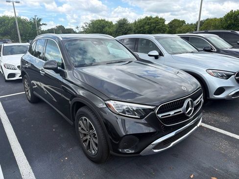 Certified 2026 Mercedes-Benz GLC 300 image 1