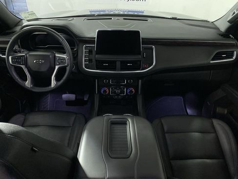 Used 2023 Chevrolet Tahoe Z71 w/ Luxury Package AWD/4WD image 26