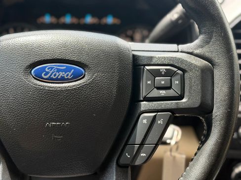Used 2018 Ford F150 XLT w/ Equipment Group 302A Luxury RWD image 31