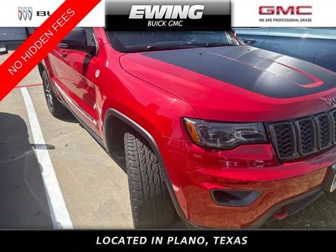 Used 2021 Jeep Grand Cherokee Trailhawk w/ Premium Lighting Group AWD/4WD image 1