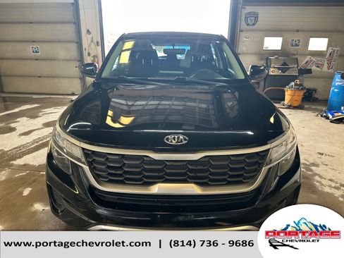 Used 2021 Kia Seltos LX image 9