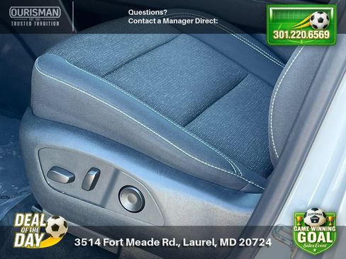 Used 2024 Chevrolet Traverse LT AWD/4WD image 7
