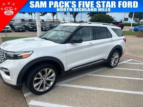 Used 2021 Ford Explorer Platinum w/ Premium Technology Package AWD/4WD image 1