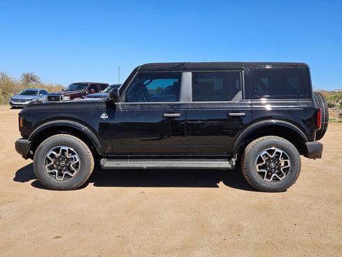 New 2026 Ford Bronco Outer Banks AWD/4WD image 9