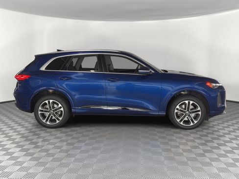 Used 2025 Audi Q5 Premium w/ Convenience Package AWD/4WD image 8
