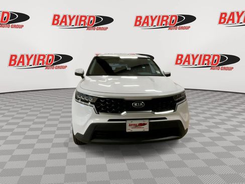 Used 2021 Kia Sorento LX FWD image 3