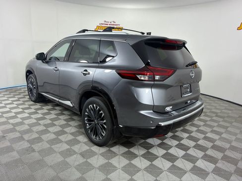 New 2026 Nissan Rogue Platinum AWD/4WD image 3