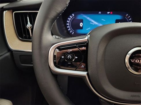 New 2026 Volvo XC60 B5 Plus w/ Protection Package Premier image 28