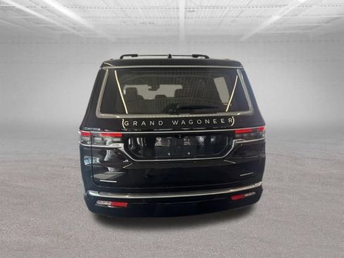 Used 2022 Jeep Grand Wagoneer Series II w/ Premium Group II AWD/4WD image 14
