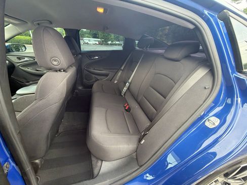 Used 2023 Chevrolet Malibu RS FWD image 23