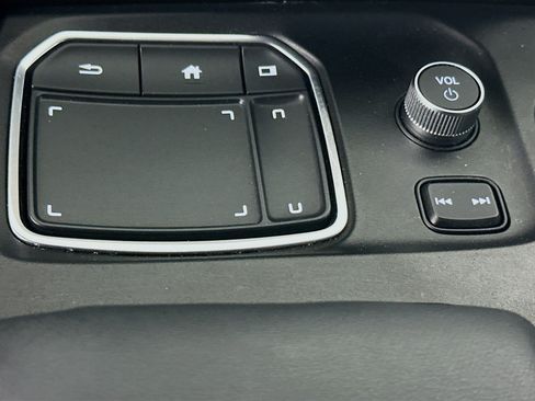 Used 2023 Acura MDX SH-AWD w/ Technology Package image 26