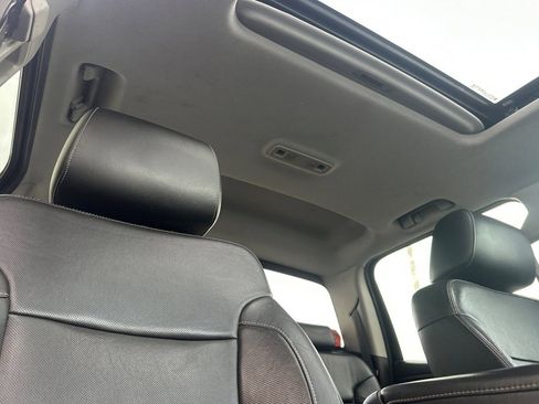 Used 2014 GMC Sierra 1500 SLT w/ SLT Crew Cab Value Package image 43