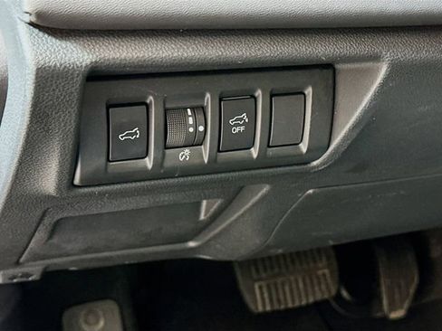 Used 2023 Subaru Outback Onyx Edition image 10