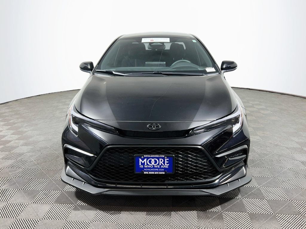 Certified 2025 Toyota Corolla SE FWD image 2