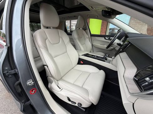 Used 2018 Volvo XC60 T5 Inscription w/ Advanced Package AWD/4WD image 5