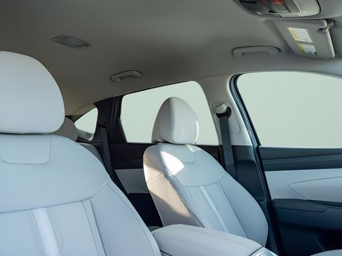 Certified 2026 Hyundai Tucson SEL Plus FWD image 13