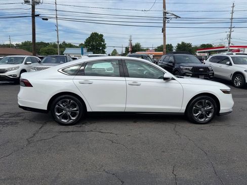Used 2024 Honda Accord EX-L image 8