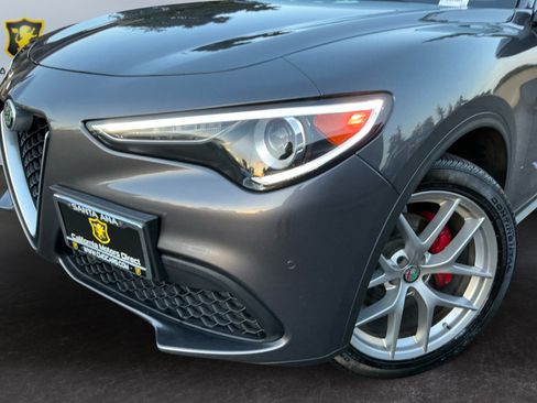 Used 2018 Alfa Romeo Stelvio Ti Sport image 7