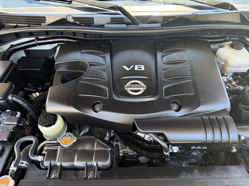 Used 2020 Nissan Armada Platinum w/ Platinum Reserve Package RWD image 17