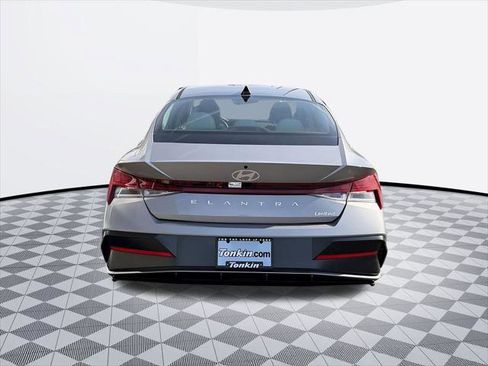 New 2026 Hyundai Elantra Limited FWD image 6