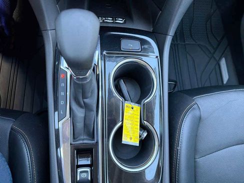 Used 2023 Chevrolet Equinox Premier w/ LPO, Floor Liner Package image 25