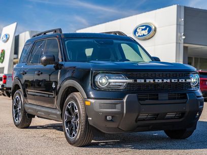 New 2025 Ford Bronco Sport Outer Banks w/ Outer Banks Tech Package+