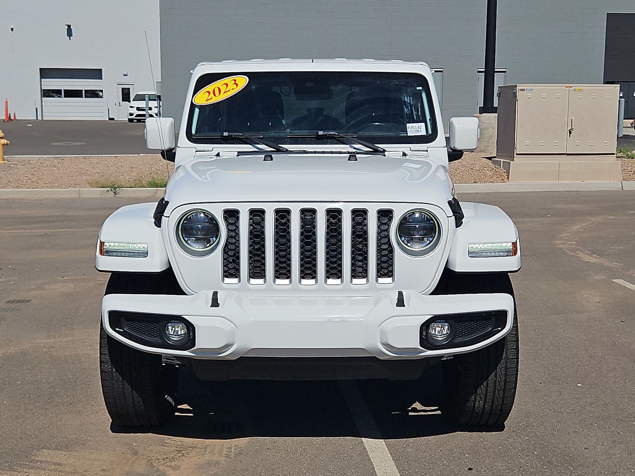 Used 2023 Jeep Wrangler Unlimited Sahara AWD/4WD image 9