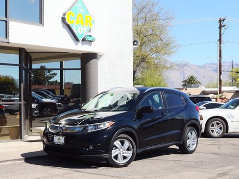 Used 2019 Honda HR-V EX image 2