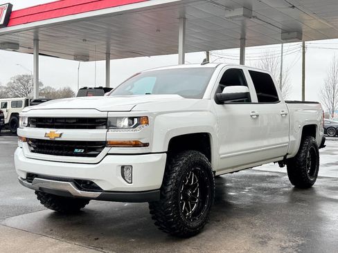 Used 2016 Chevrolet Silverado 1500 LT w/ All Star Edition image 6