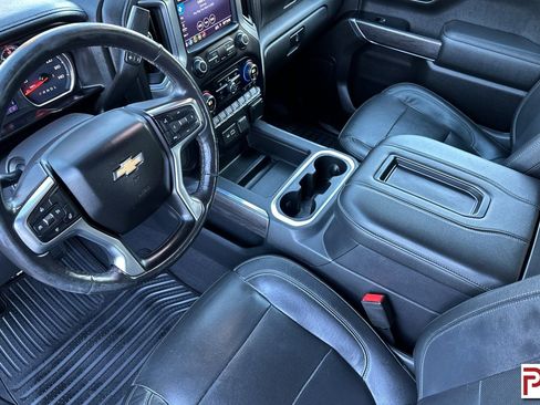Certified 2019 Chevrolet Silverado 1500 LTZ w/ LTZ Plus Package image 10