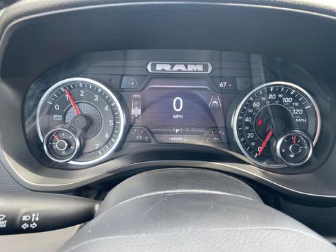 Used 2025 RAM 1500 Big Horn AWD/4WD image 6